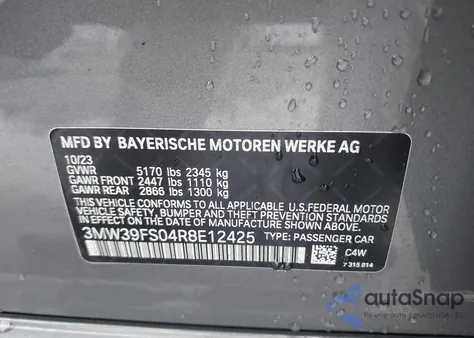 2024 BMW 330E xDrive z USA, uszkodzony, nr VIN 3MW39FS04R8E12425